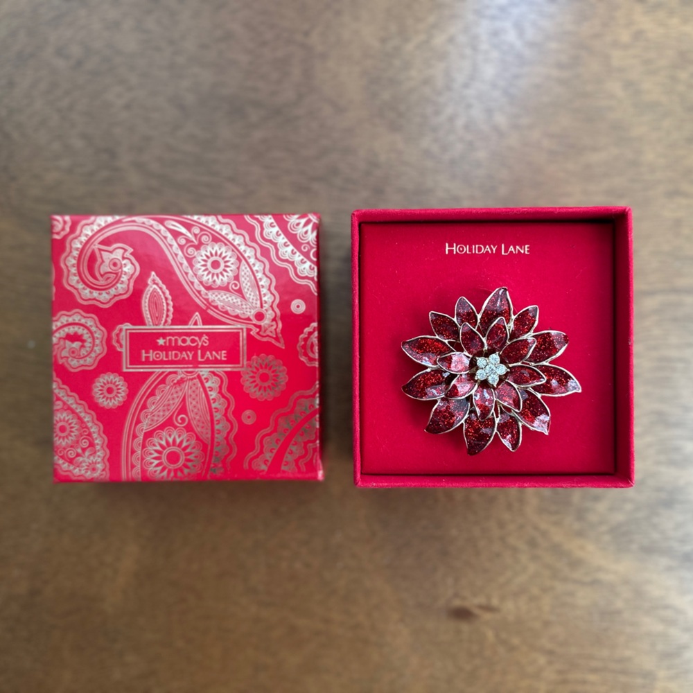 Macy's Holiday Lane Pointsettia Red Christmas Brooch Jewelry